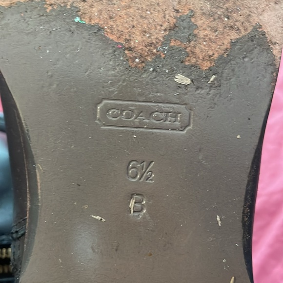 Coach women’s size 6.5 black riding boots. - Picture 3 of 9